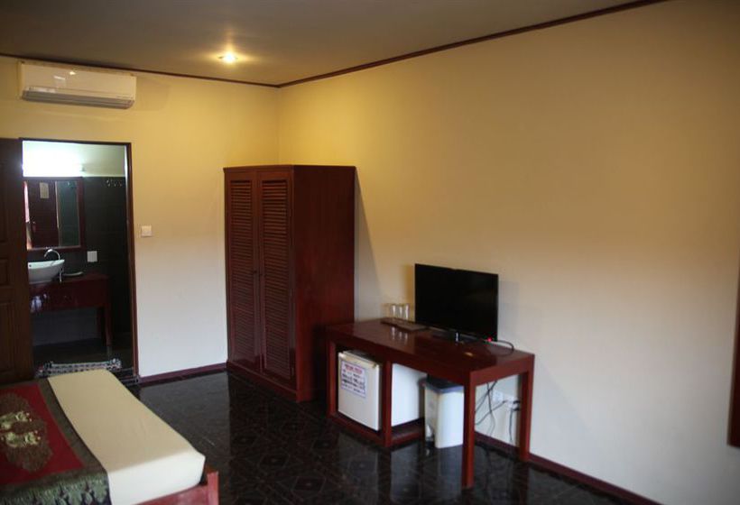 בית מלון כפרי Beach Road