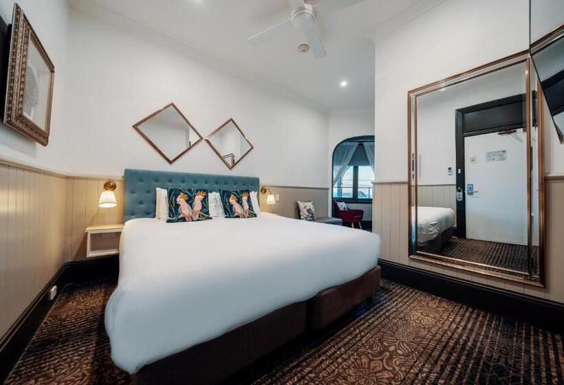 בית מלון כפרי Cremorne Point Manor