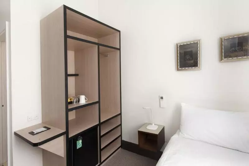 בית מלון כפרי Cremorne Point Manor