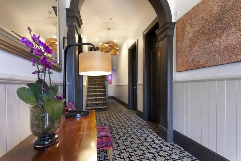 בית מלון כפרי Cremorne Point Manor