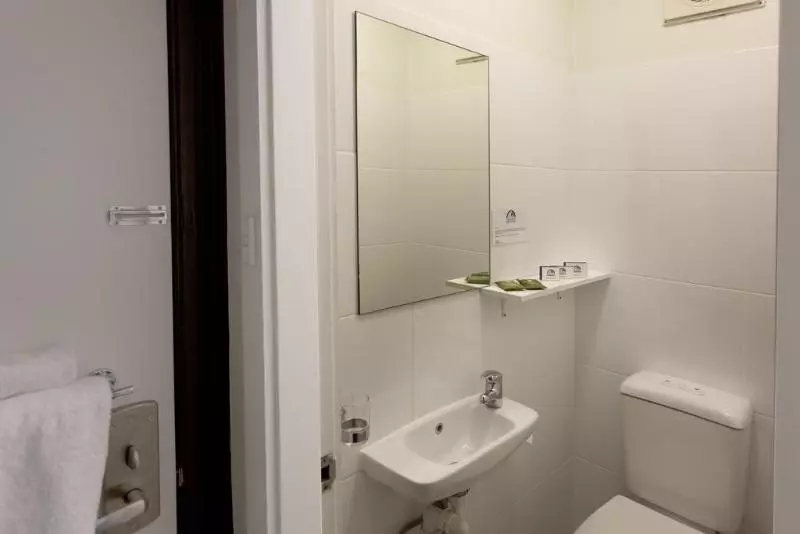 בית מלון כפרי Cremorne Point Manor