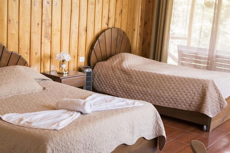 فندق De Montaña Suria