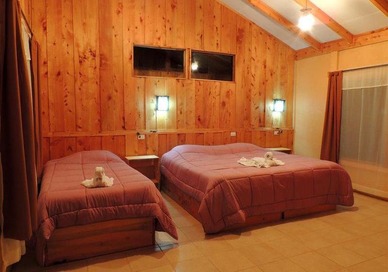 فندق De Montaña Suria