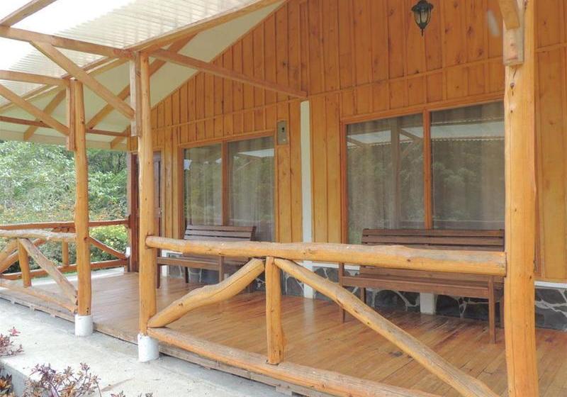 فندق De Montaña Suria