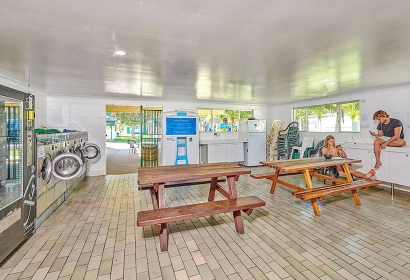 Отель Glen Villa Resort