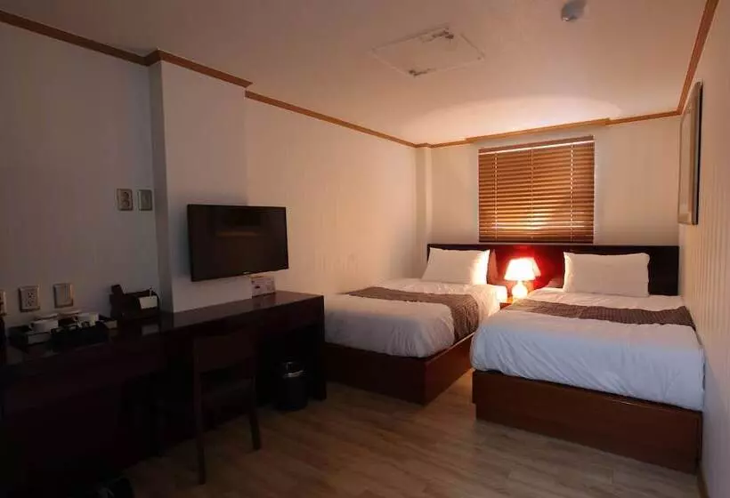 Hotel Daewoo Inn