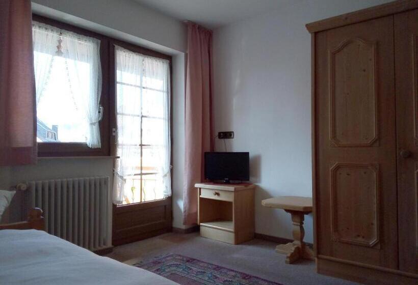 호텔 Gästehaus Rössle