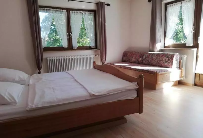 호텔 Gästehaus Rössle