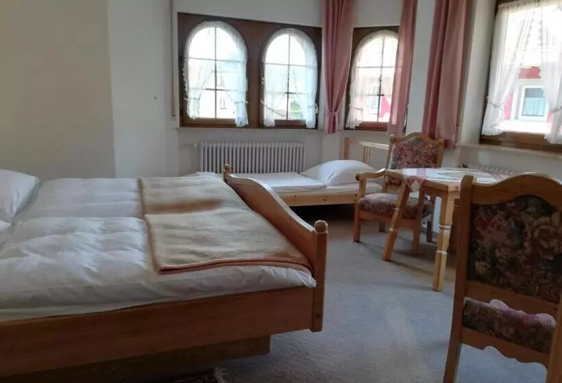 호텔 Gästehaus Rössle