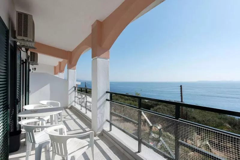 فندق Nissaki Sea View