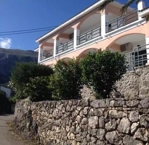 فندق Nissaki Sea View