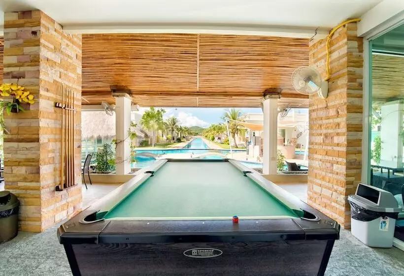 Hotel Oriental Beach Pearl Resort