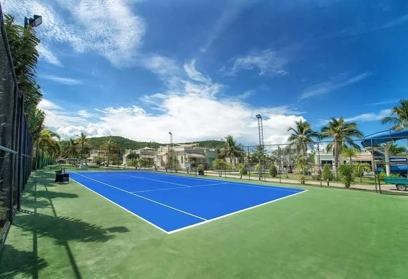 Hotel Oriental Beach Pearl Resort