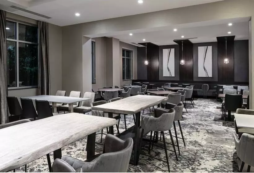 Отель Residence Inn By Marriott Boston Logan Airport/chelsea