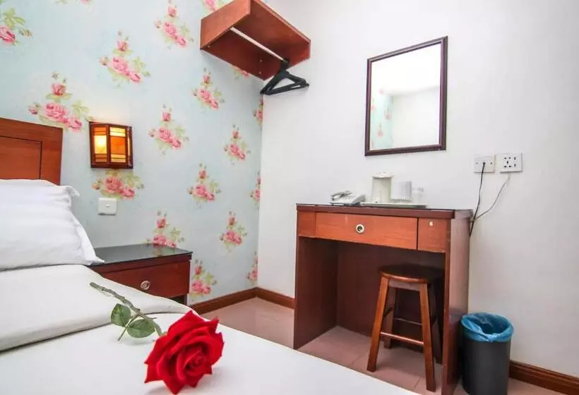Rose Cottage Hotel Taman Daya
