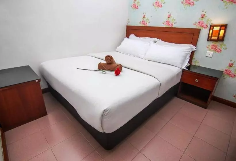 Rose Cottage Hotel Taman Daya