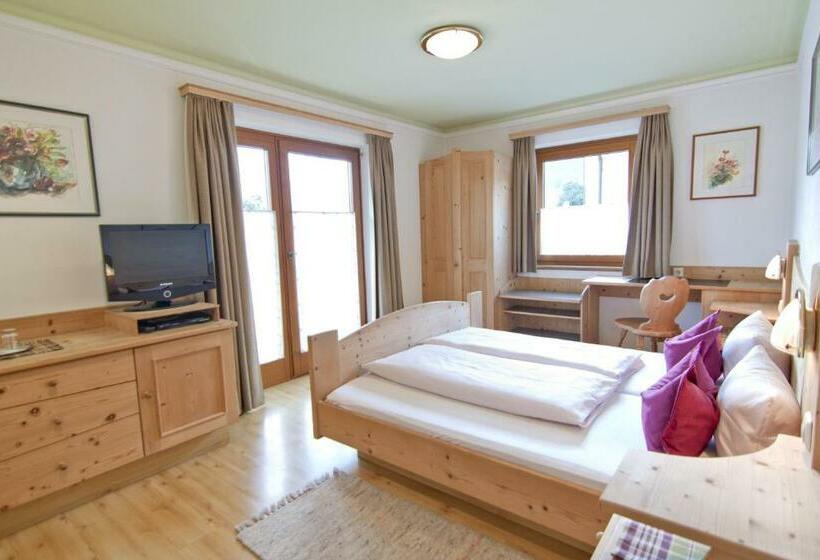 Общежитие Gasthof Sonne