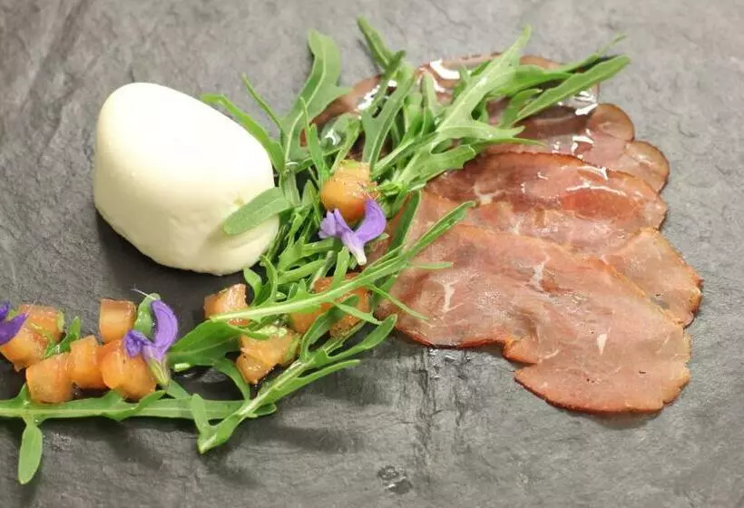 Retkeilymaja Gasthof Sonne