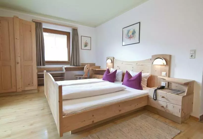 Retkeilymaja Gasthof Sonne