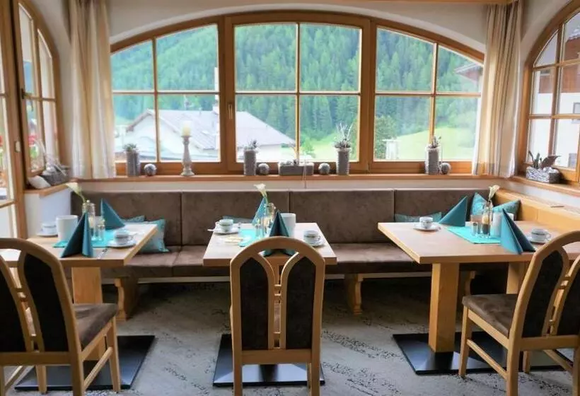 تختخواب و صبحانه Alta Montagna