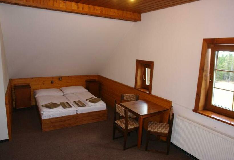 تختخواب و صبحانه Kiosek U Staré Lanovky