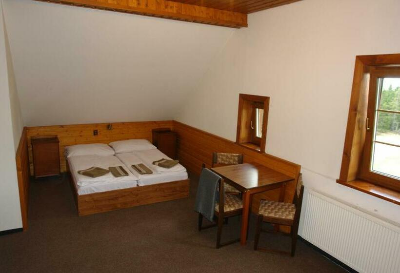 تختخواب و صبحانه Kiosek U Staré Lanovky