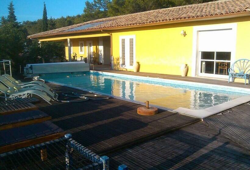 مبيت وإفطار La Croisée Des Chemins