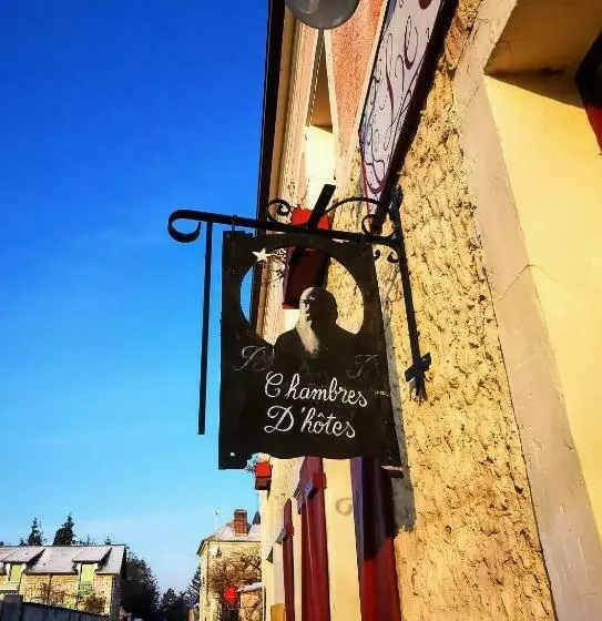 Aamiaismajoitus (B&B) Le Coin Des Artistes