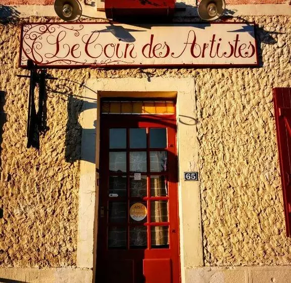 Aamiaismajoitus (B&B) Le Coin Des Artistes