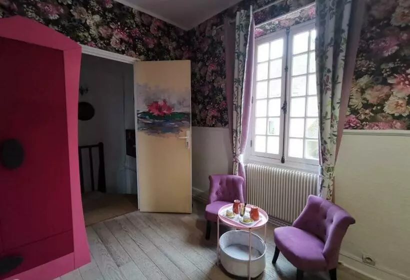 Aamiaismajoitus (B&B) Le Coin Des Artistes