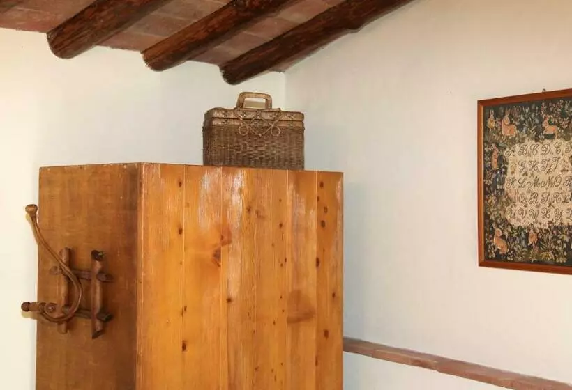 Aamiaismajoitus (B&B) Villa Organi