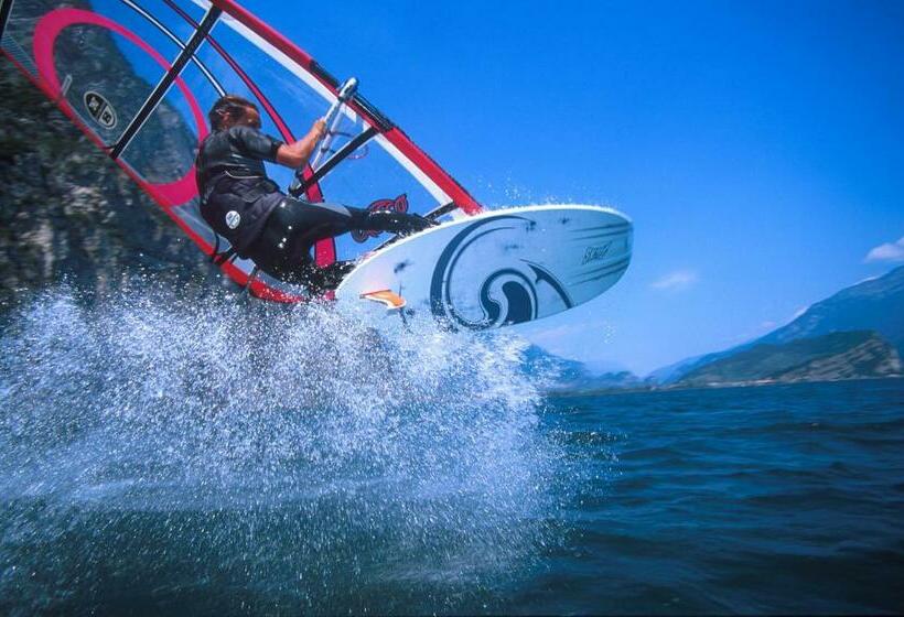 ベッドアンドブレックファースト Villa Torbole