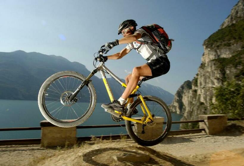 ベッドアンドブレックファースト Villa Torbole