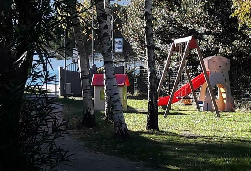 ベッドアンドブレックファースト Villa Torbole