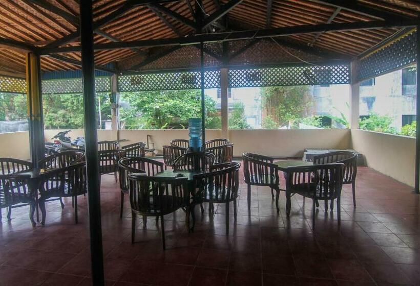 בית מלון כפרי Cemerlang