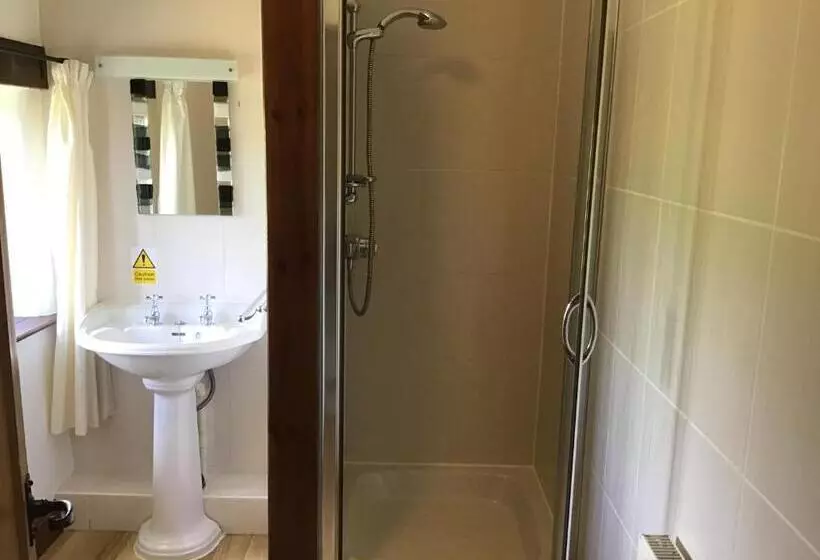 Owletts Barn B&b