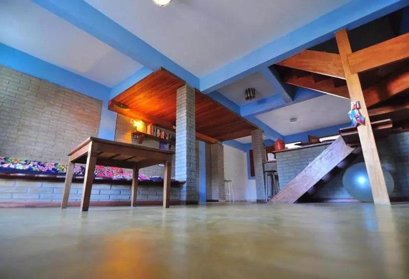 ペンション Casa Blanka 2010 Eco Surf Guest House