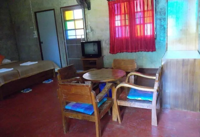 Tamarind Grand Resort Mae Sariang