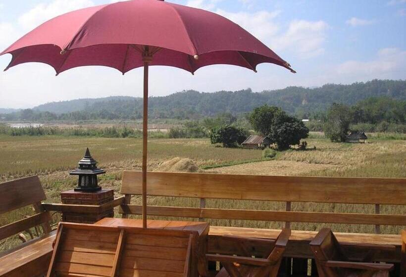 Tamarind Grand Resort Mae Sariang