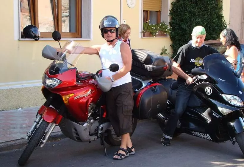 Nocleg ze śniadaniem Sa Chessa