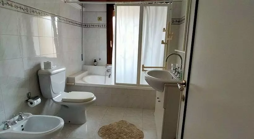 Nocleg ze śniadaniem Sa Chessa