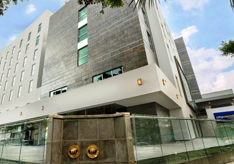 Отель City Express Plus By Marriott Cali Colombia