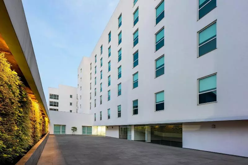 Hotel City Express Plus By Marriott Cali Colombia