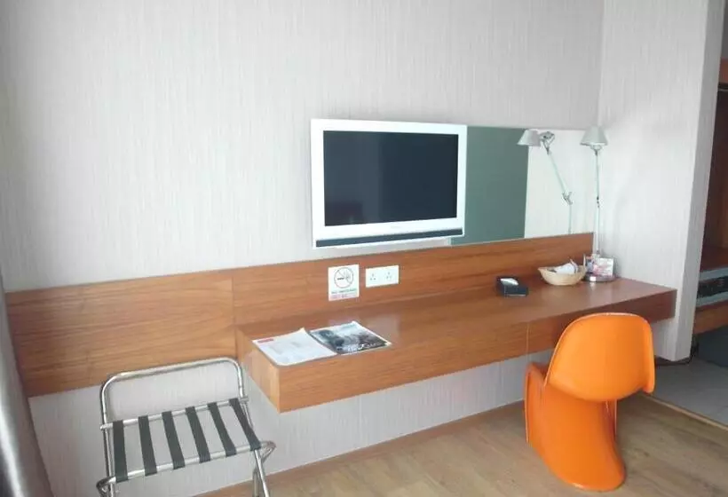 בית מלון כפרי French Ipoh