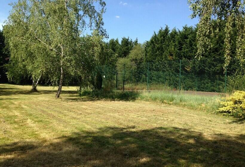 בית מלון כפרי Garden S