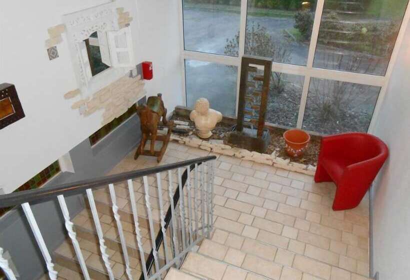 בית מלון כפרי Garden S