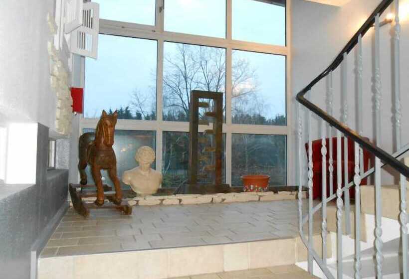 בית מלון כפרי Garden S