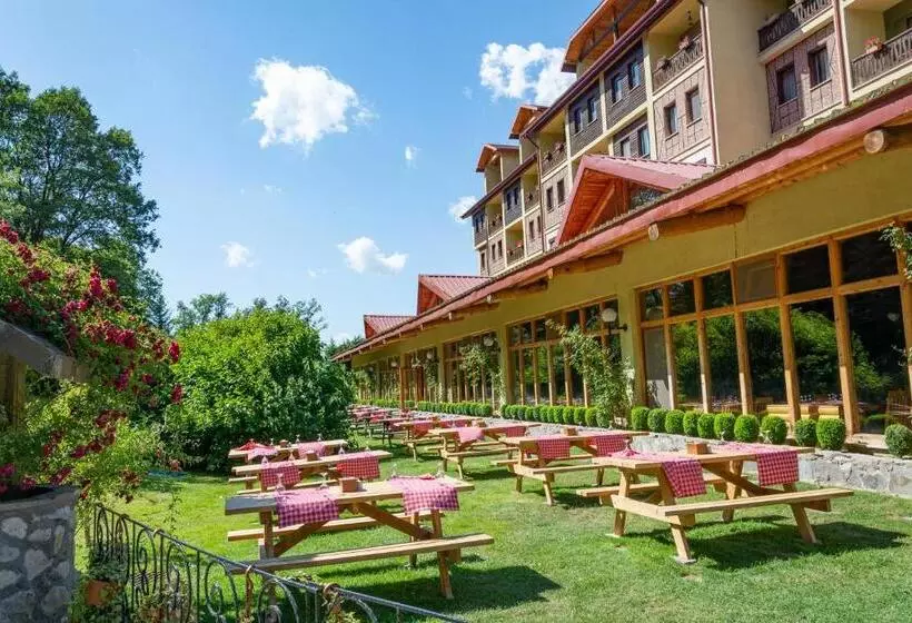 هتل Gazelle Resort & Spa