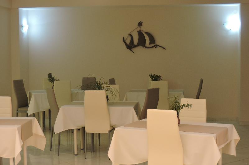 호텔 Golden Rose Suites