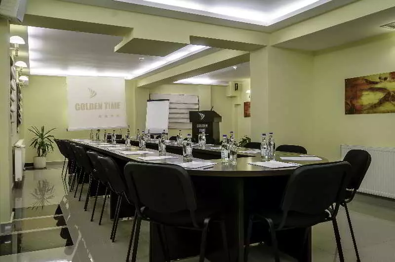 Отель Golden Time